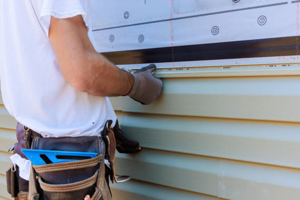 Trusted Storm Damage Siding Repair service in Plainfield, IL - Creative Siding
